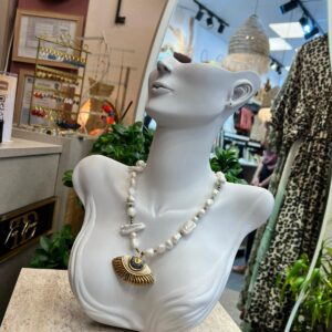 SU İNCİSİ SERAMİK UÇLU KOLYE